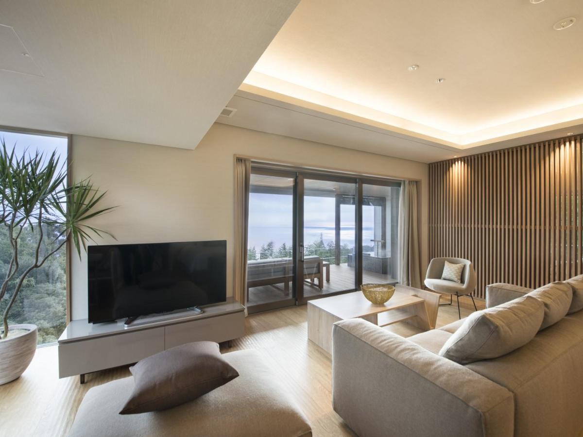 Отель Atami Sekaie Экстерьер фото