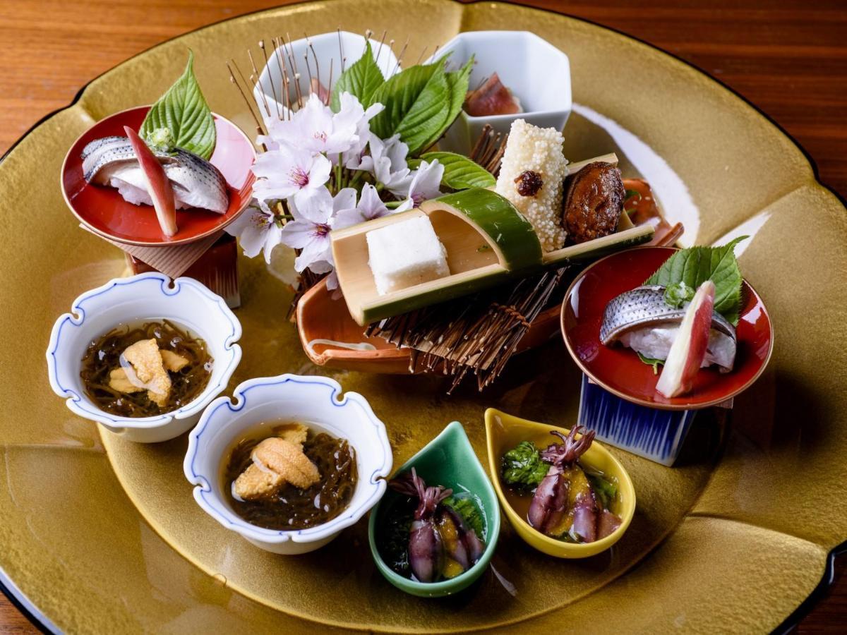 Отель Atami Sekaie Экстерьер фото